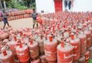 सरकार का दावा- हर एक डिस्ट्रीब्यूटर के पास गैस पर्याप्त, प्रतिदिन बिक रहे 50 लाख सिलेंडर