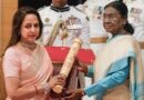 धर्मेंद्र को मिला ‘पद्म विभूषण’, हेमा मालिनी हुई भावुक